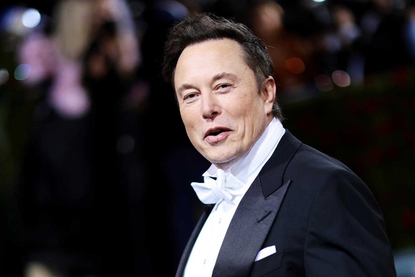 Elon Musk says if he were to guess, ‘inflation will decline towards the end of this year.’ But that doesn’t mean Tesla will lower car prices just yet