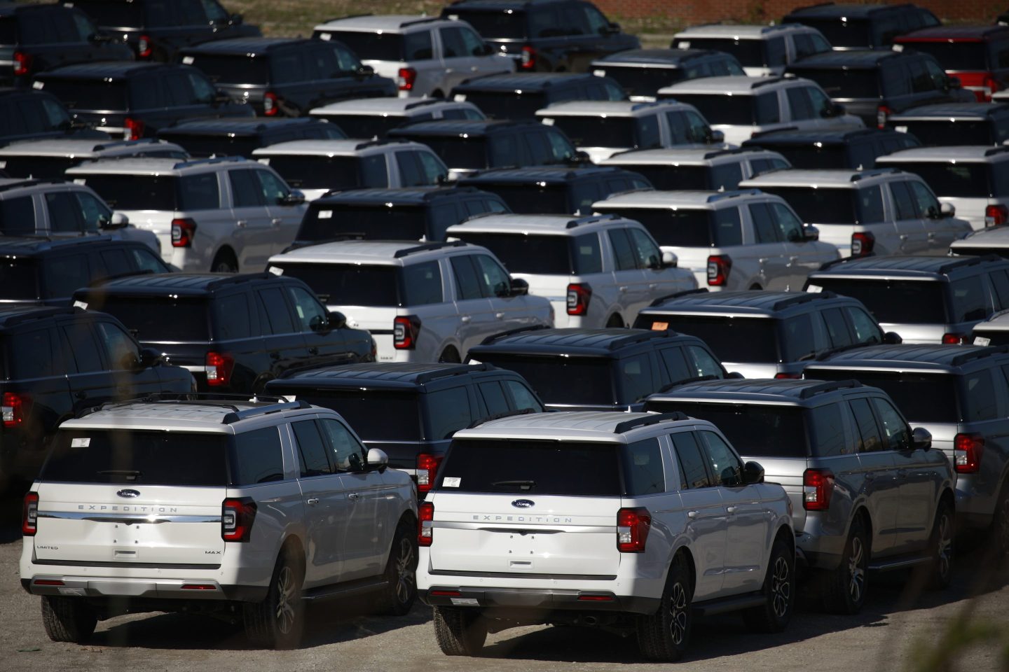 An overflowing Ford car lot in Kentucky