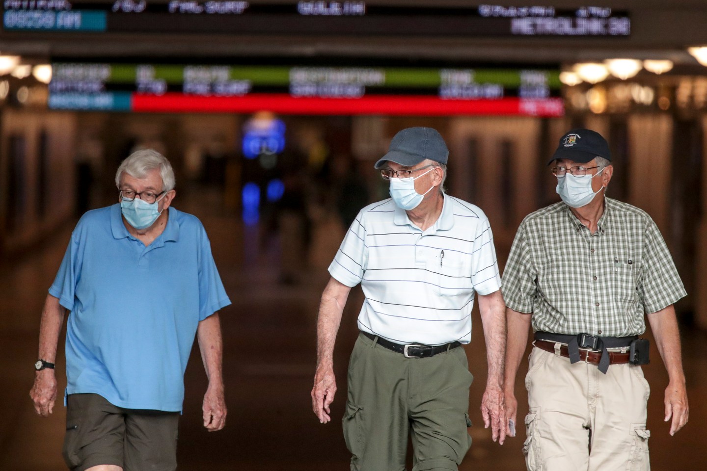 People in Los Angeles wearing masks.
