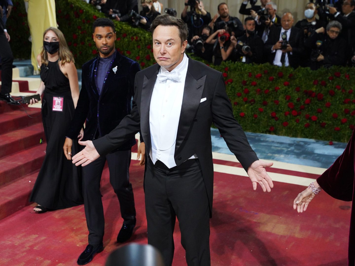 Elon Musk attends the 2022 Costume Institute Benefit celebrating In America: An Anthology of Fashion at Metropolitan Museum of Art on May 2, 2022 in New York City.
