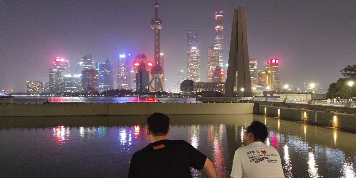 Shanghai turns out the lights as China struggles to maintain power supplies  amid a record heat wave | Fortune