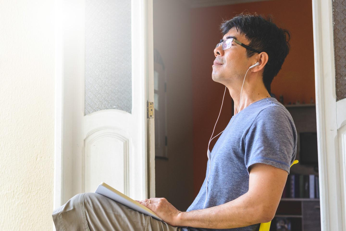 6 proven ways to cope with financial stress