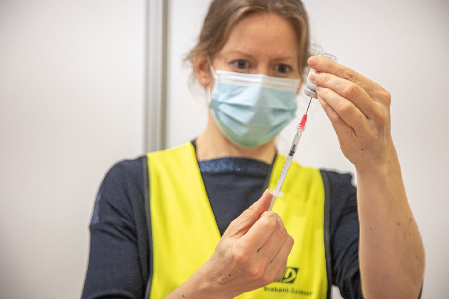 Europe Omicron vaccine