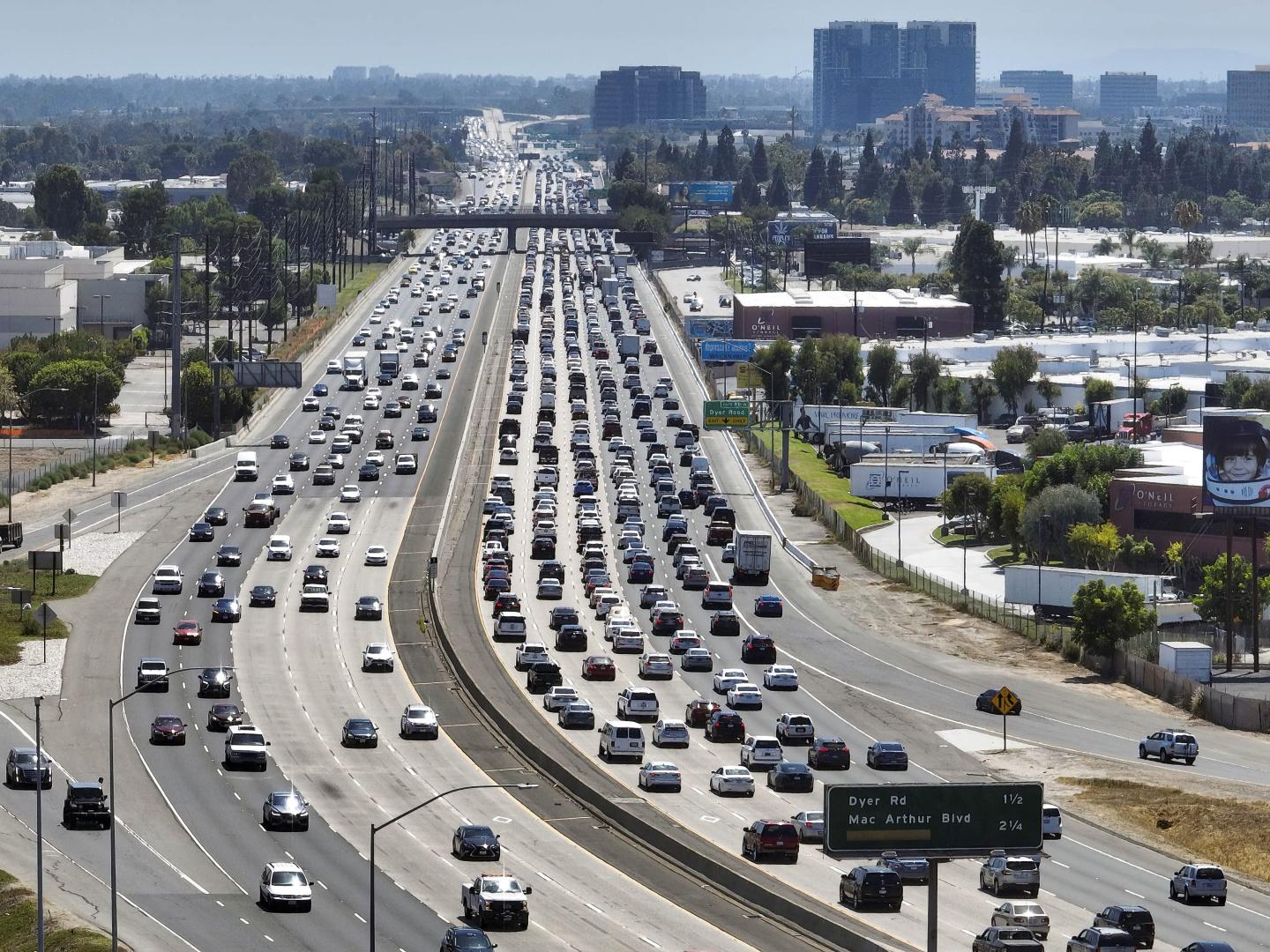 California is close to banning sales of new gas-powered cars by 2035