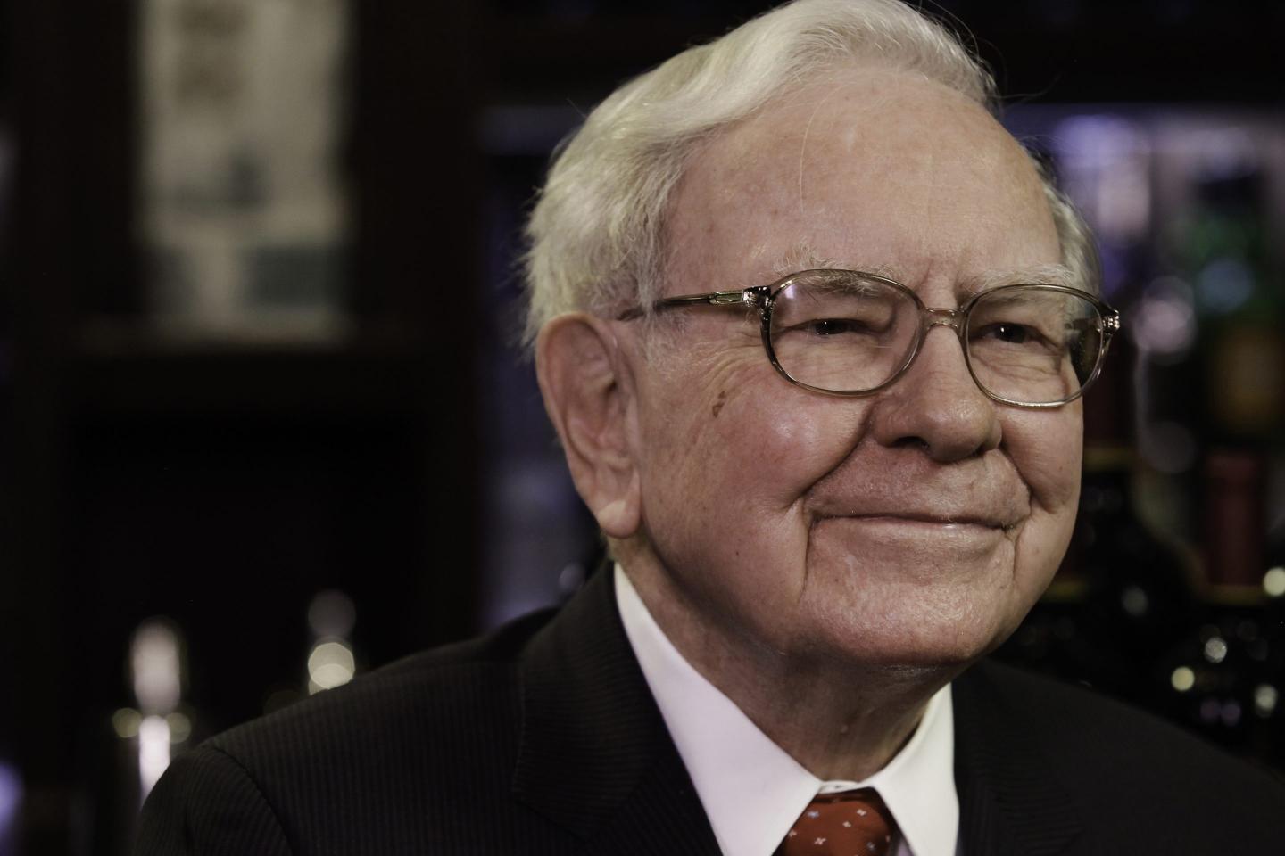 Warren Buffett is turning 92 today, but he still eats like a 6-year-old