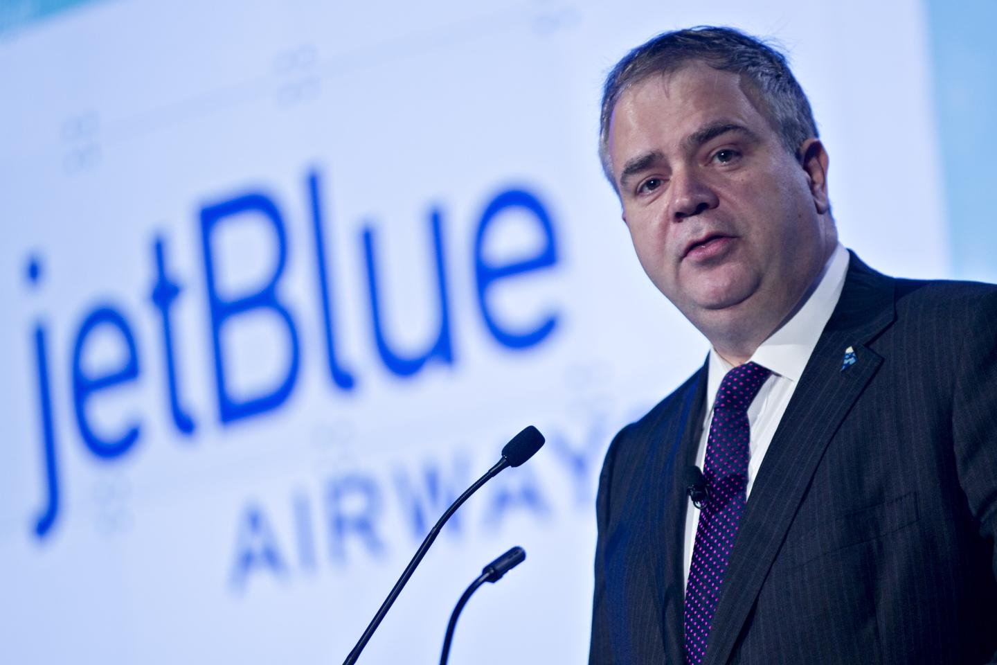 JetBlue CEO says he’s ‘over-hiring’ just to keep staff numbers level after another weekend of airline chaos sees 8,700 U.S. flights delayed or cancelled in a single day
