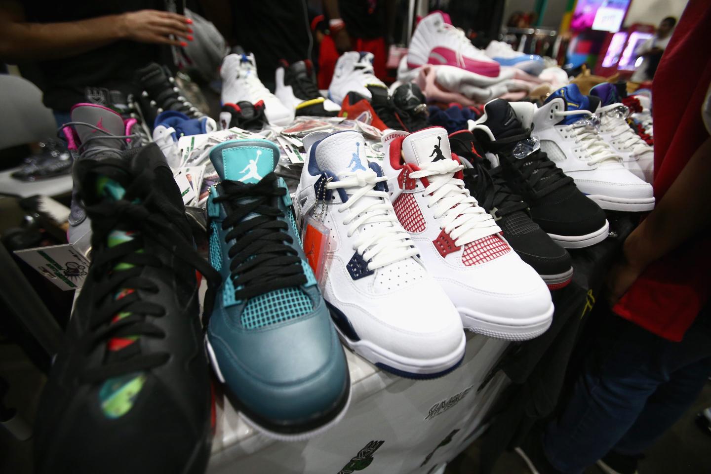 Air jordans lined up
