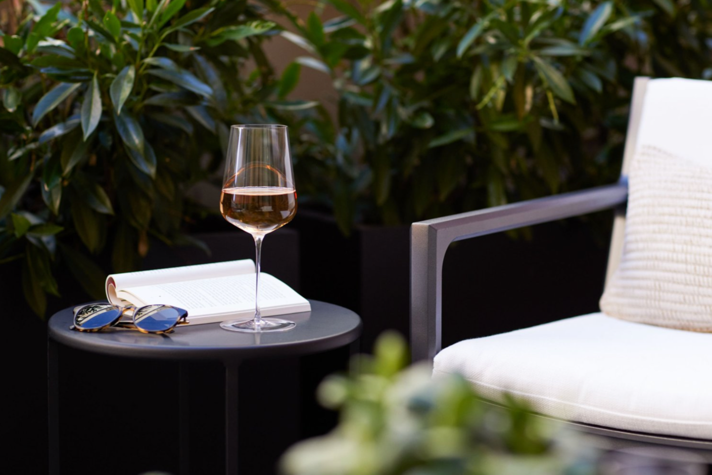 Envisioned as a sanctuary of slow, Tributary Hotel offers five-star hospitality in a setting designed to invite guests to relax amidst the comforts of the region.