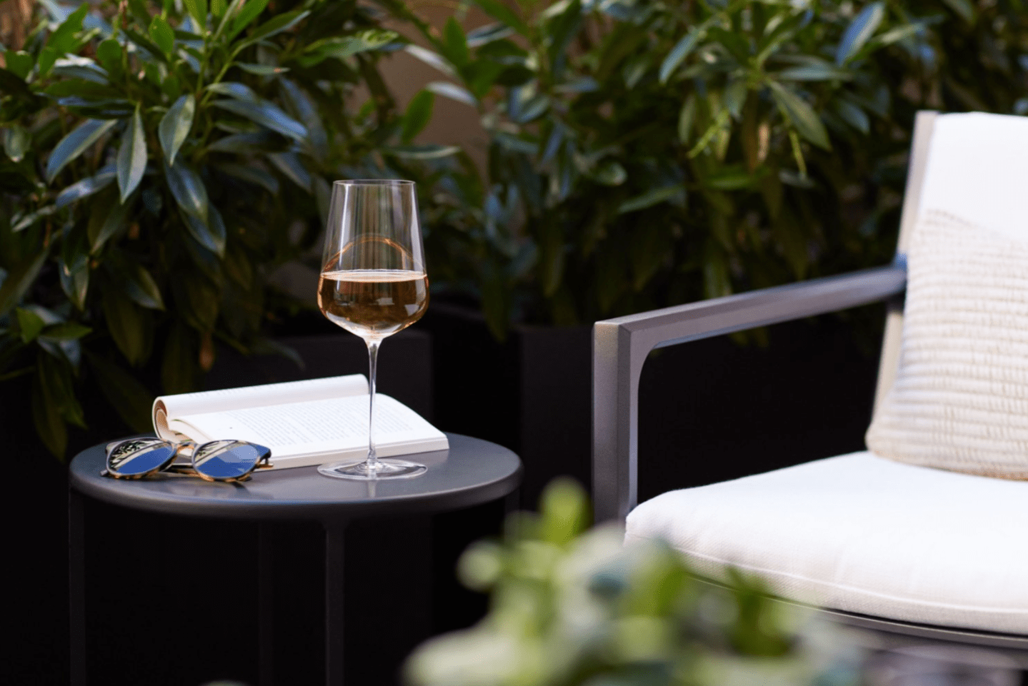 Envisioned as a sanctuary of slow, Tributary Hotel offers five-star hospitality in a setting designed to invite guests to relax amidst the comforts of the region.