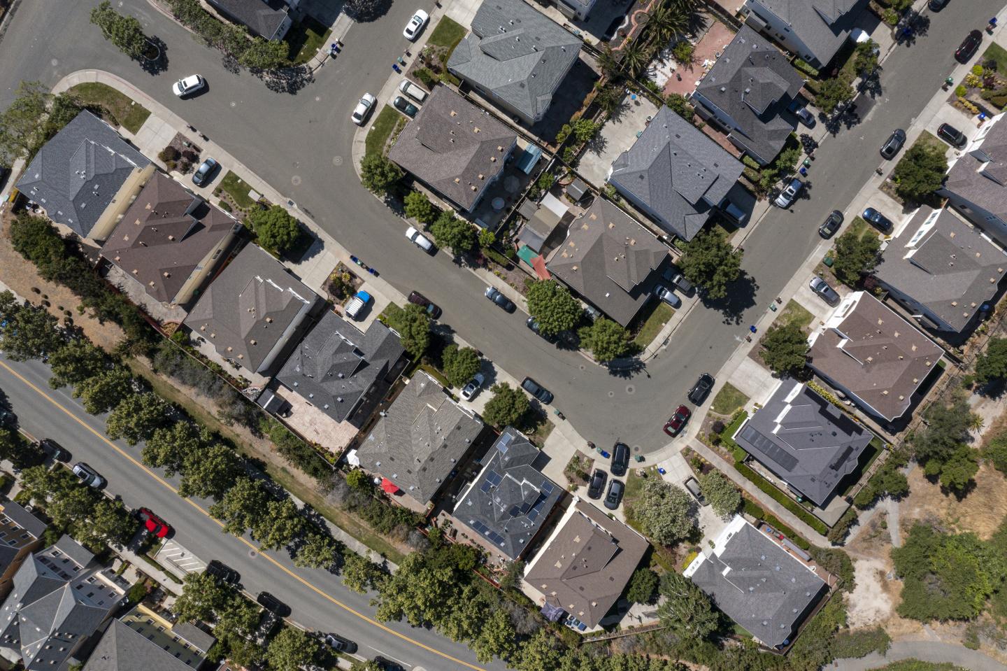 House price expectations are famously difficult to measure and predict.