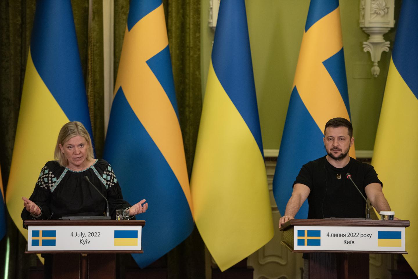 Magdalena Andersson and Volodymyr Zelensky