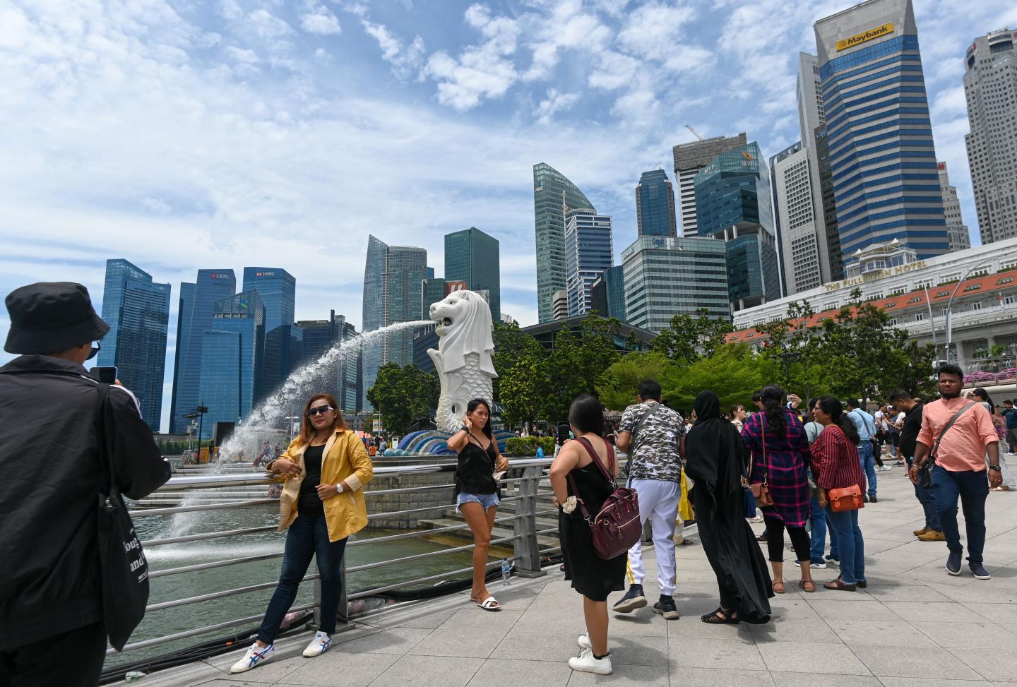 Singapore just took Hong Kong’s place as Asia’s top financial center—and as the new partner to London and New York