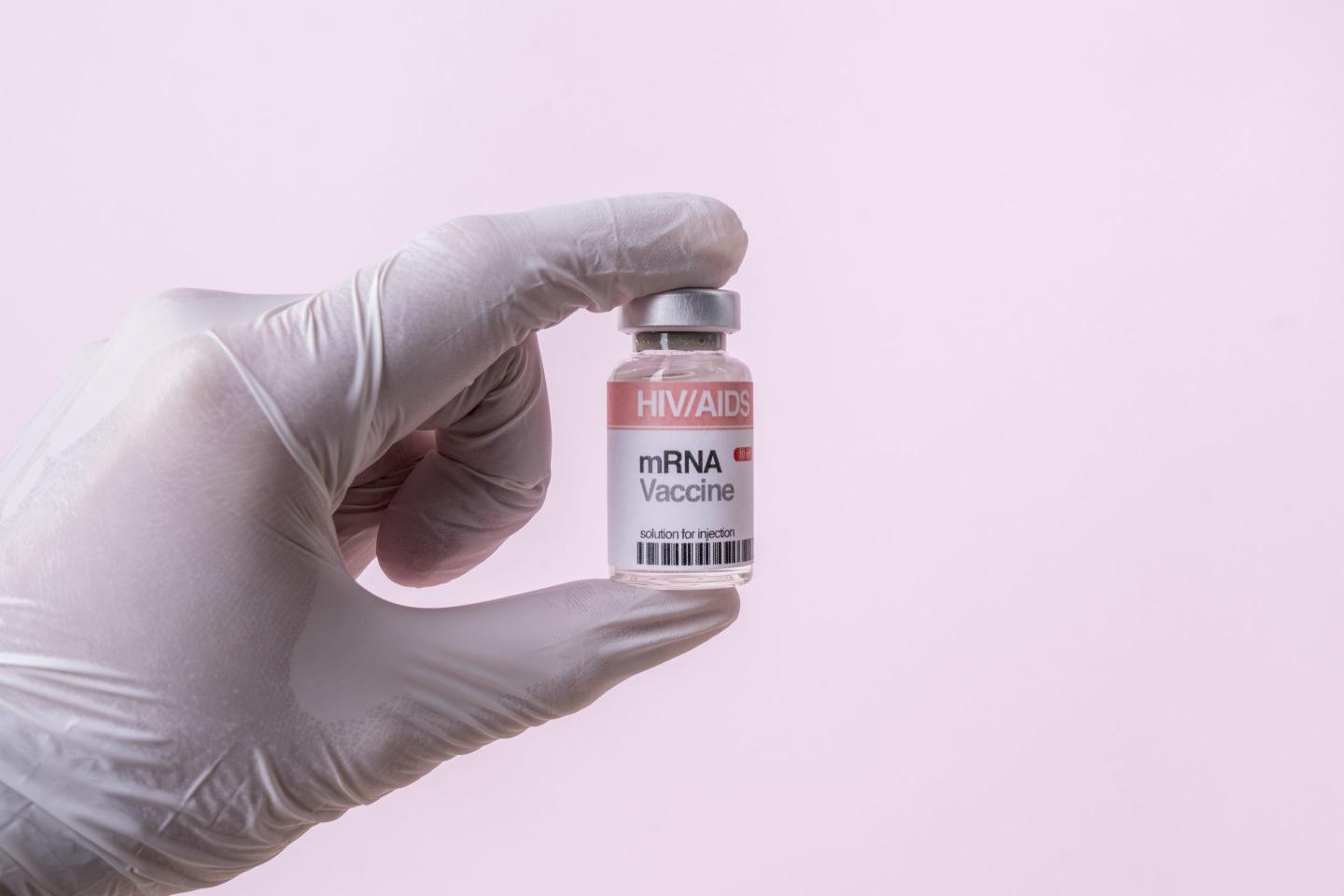 Vaccine vial