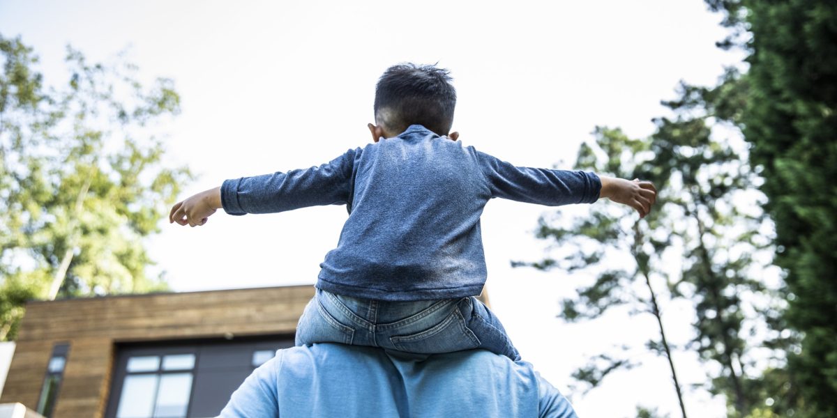 An international research team says it has found evidence that parenthood is associated with conservative attitudes. 