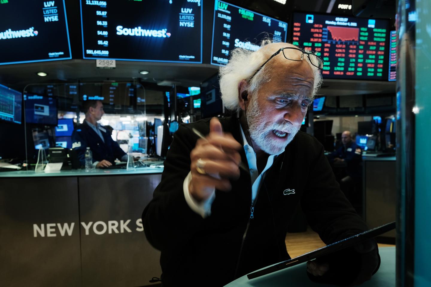 Stock broker