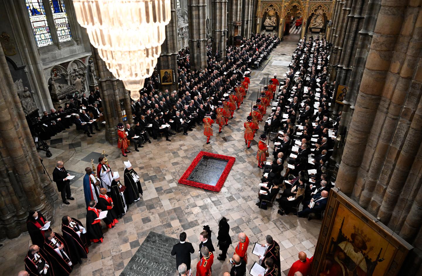 2,868 diamonds, 125 theaters, and 5 miles: Queen Elizabeth II’s funeral in numbers