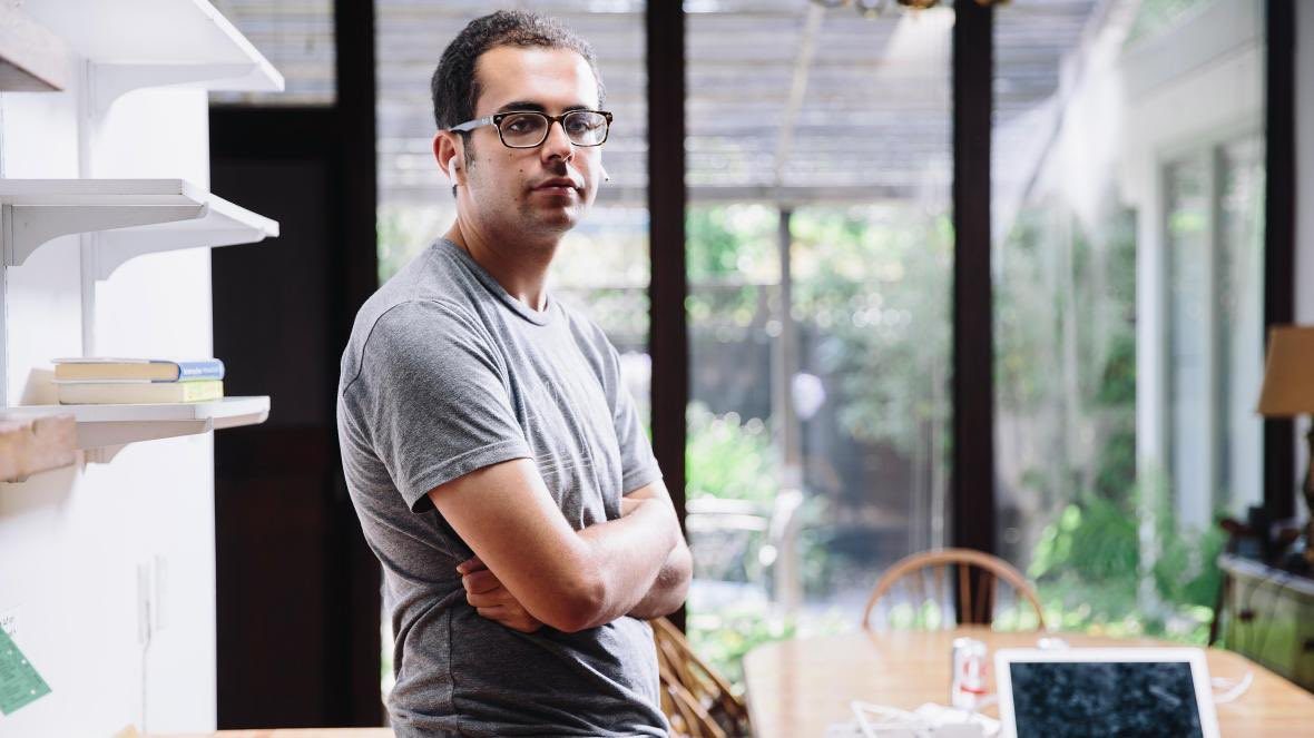 Joshua Browder dropped out of Stanford to become a Thiel Fellow and built DoNotPay, a robot lawyer.