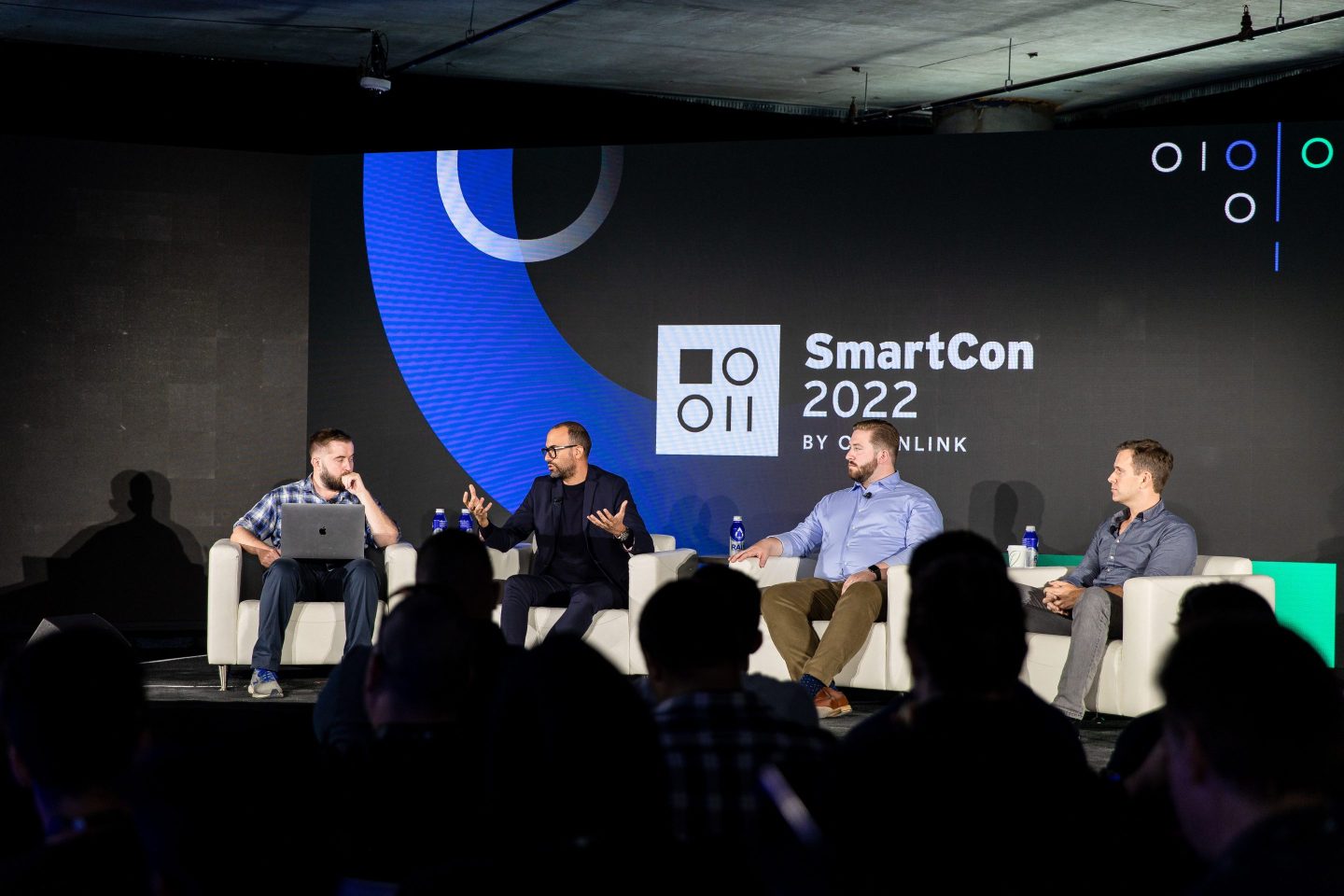 Chainlink cofounder Sergey Nazarov speaking with panelists at Chainlink's SmartCon 2022 in New York on Sept. 28.
