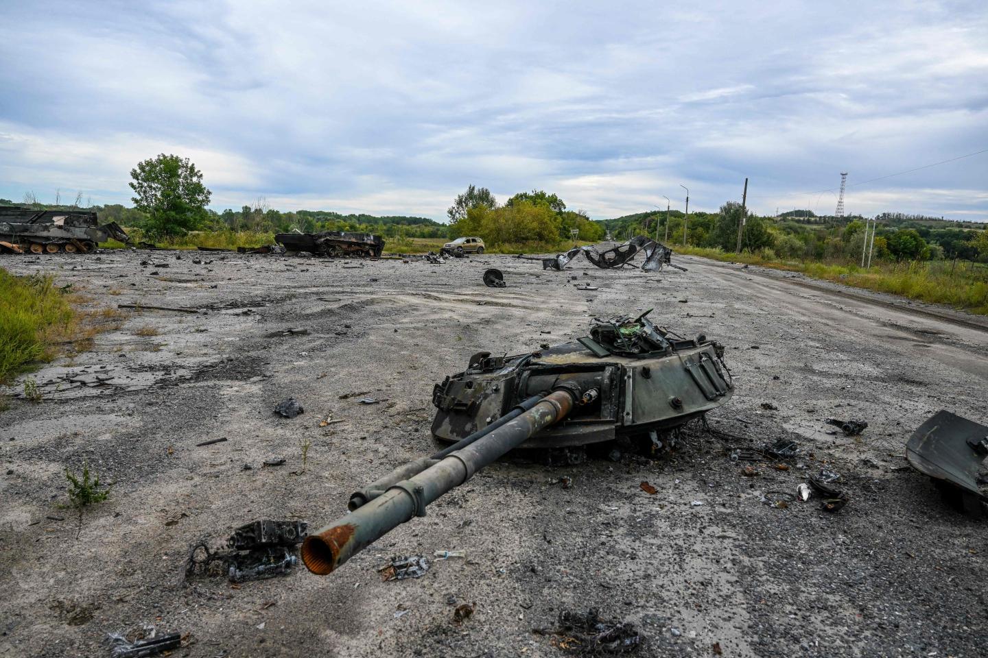 ‘Most consequential’ days of Ukraine war just occurred and ‘collapse’ of Putin’s forces ‘doesn’t seem a long way away,’ says military expert