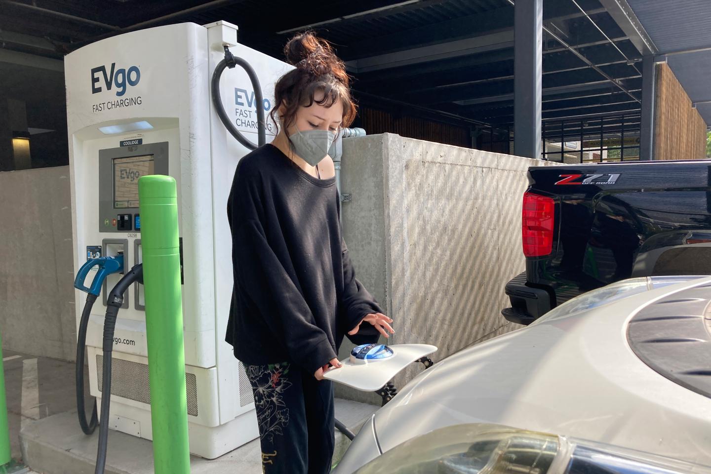 Apartment renters face unexpected problem as more buy EVs: If you don’t have a garage, where do you charge it?