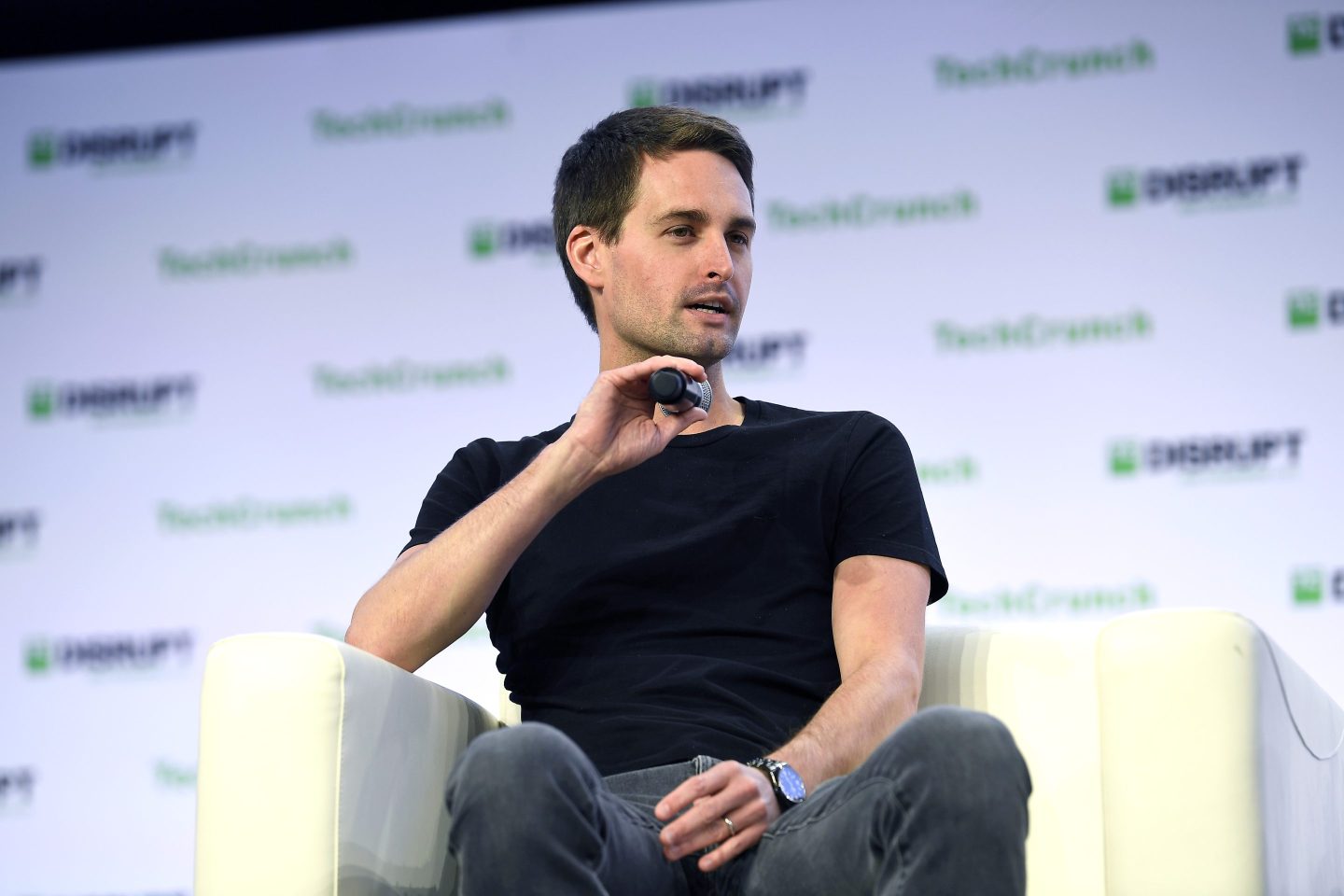 Snap CEO Evan Spiegel is no fan of the metaverse.