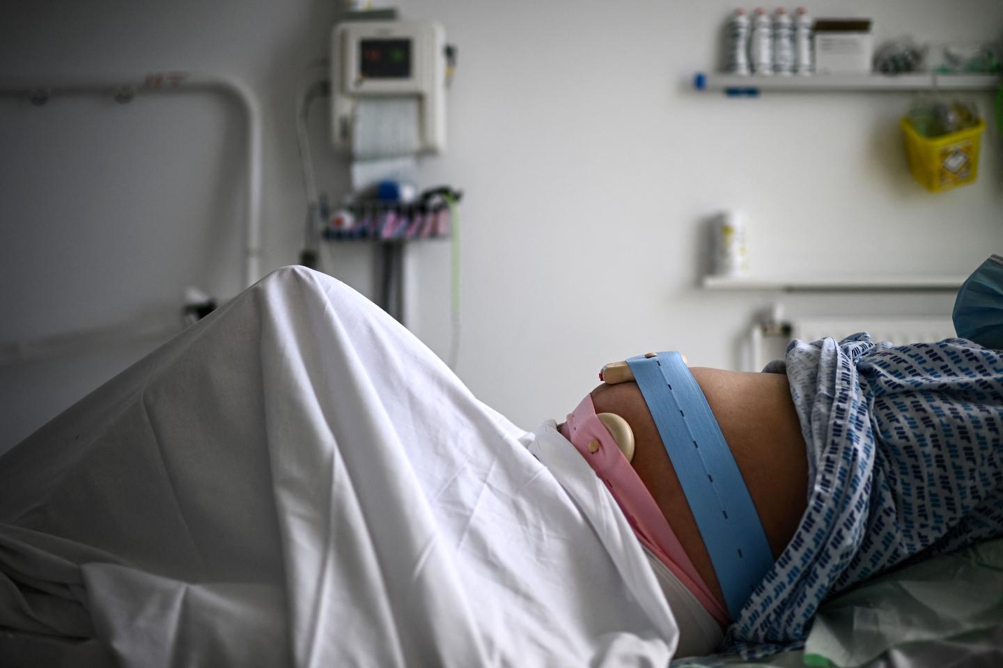 Pregnancy-related deaths have spiked nearly 80% since 2018. COVID is partly responsible