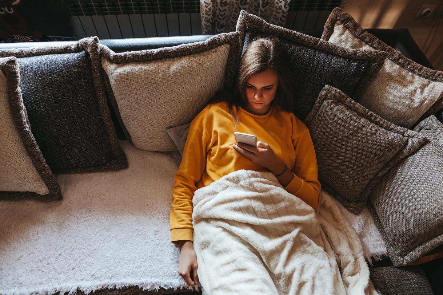 College student-fomo
