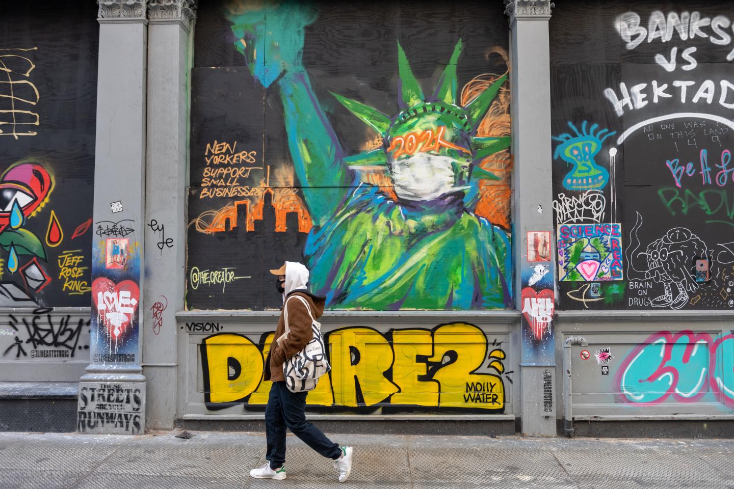 Two new ‘troublesome’ COVID variants now account for 20% of cases in the New York region as the city braces for a winter wave