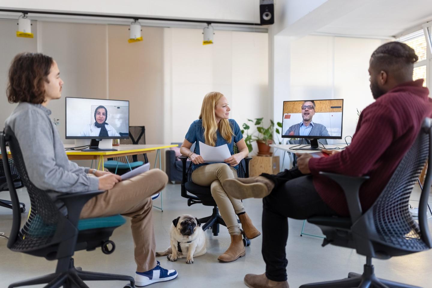 meeting with hybrid and in person workers
