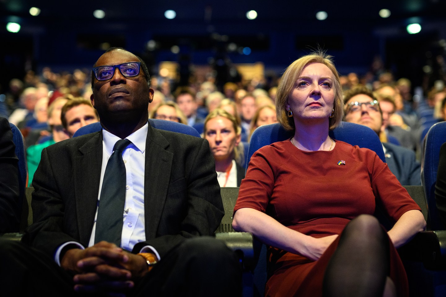 Chancellor of the Exchequer Kwasi Kwarteng (L) and Britain's Prime Minister Liz Truss