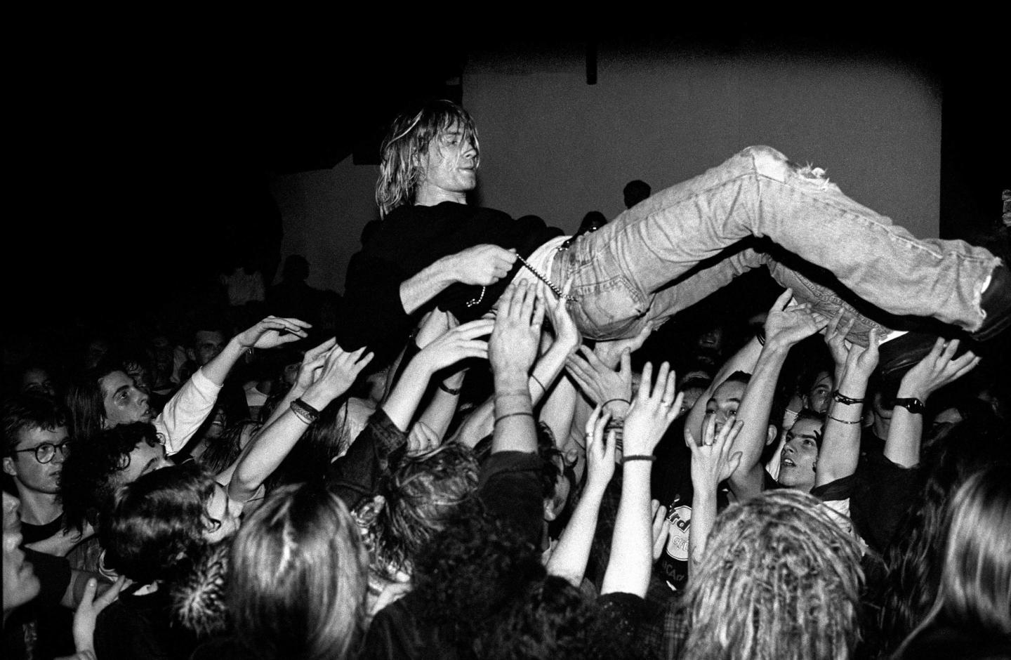 Nirvana crowdsurfing