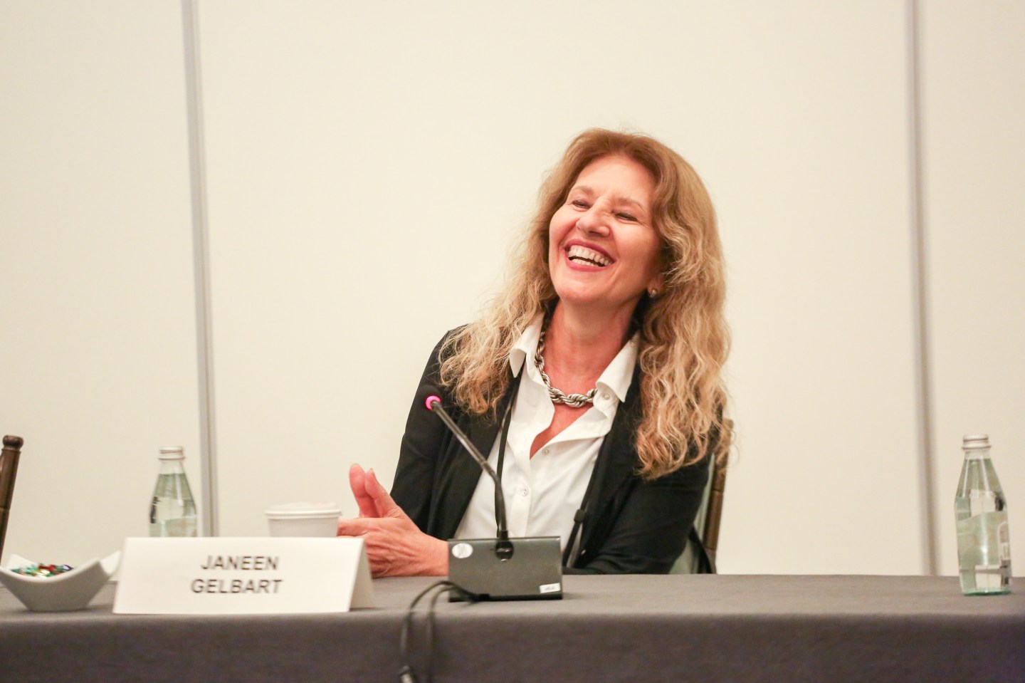 Janeen Gelbart, cofounder and CEO of Indiggo, speaking at Fortune’s CEO Initiative summit in Palm Beach on Nov. 3, 2022.