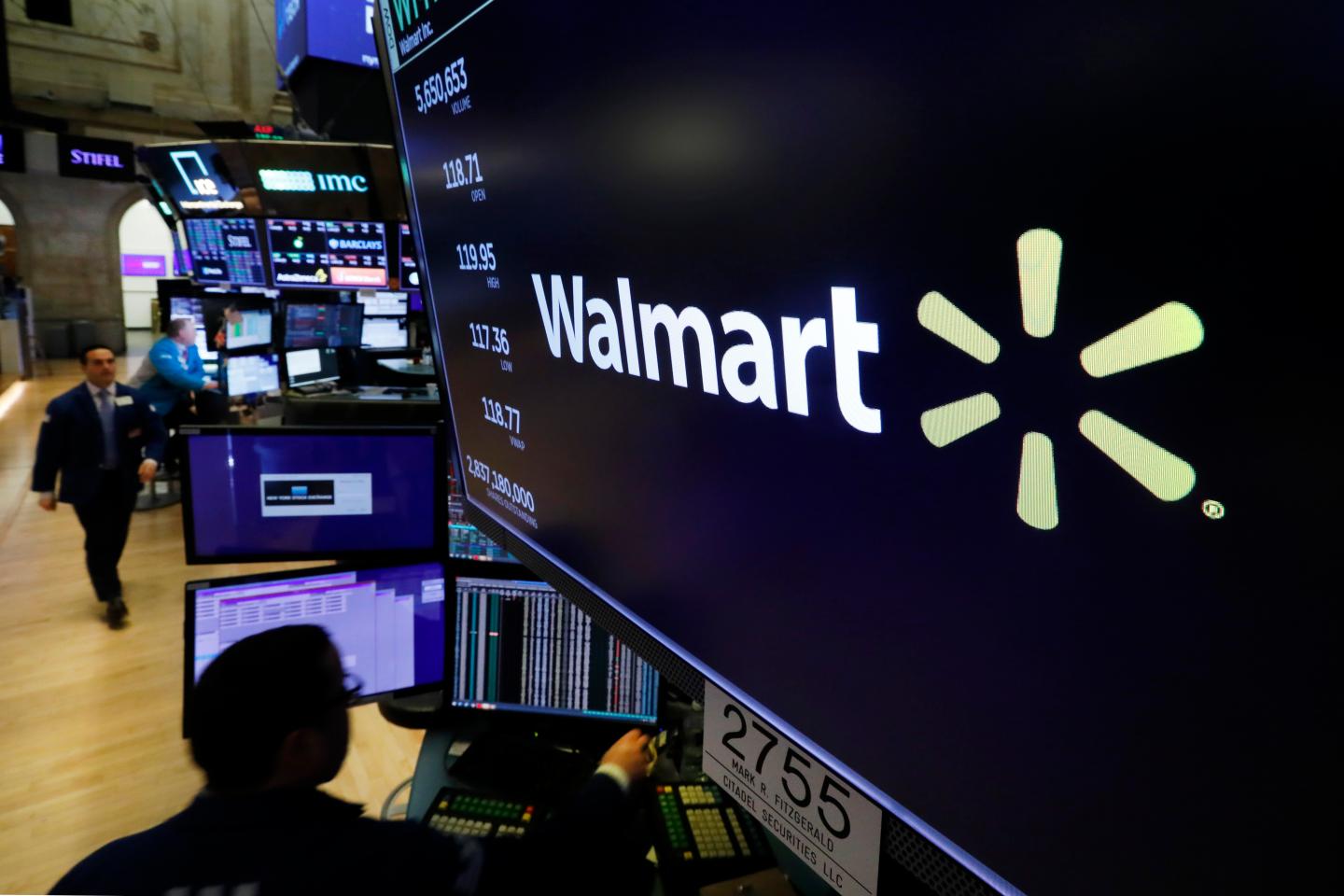 Walmart offers $3.1 billion to settle opioid epidemic lawsuits filed against its pharmacies