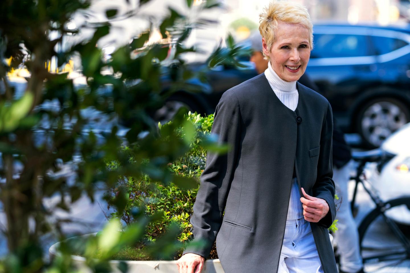 Elle advice columnist who accused Trump of rape has filed a new upgraded lawsuit