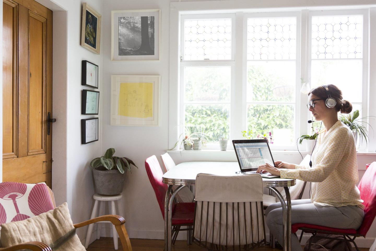 There are fewer remote work opportunities for job seekers looking for flexibility.