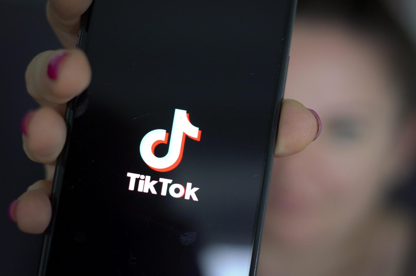 TikTok hashtags with billions of views spread harmful and false messages about body image to young people. How parents can intervene
