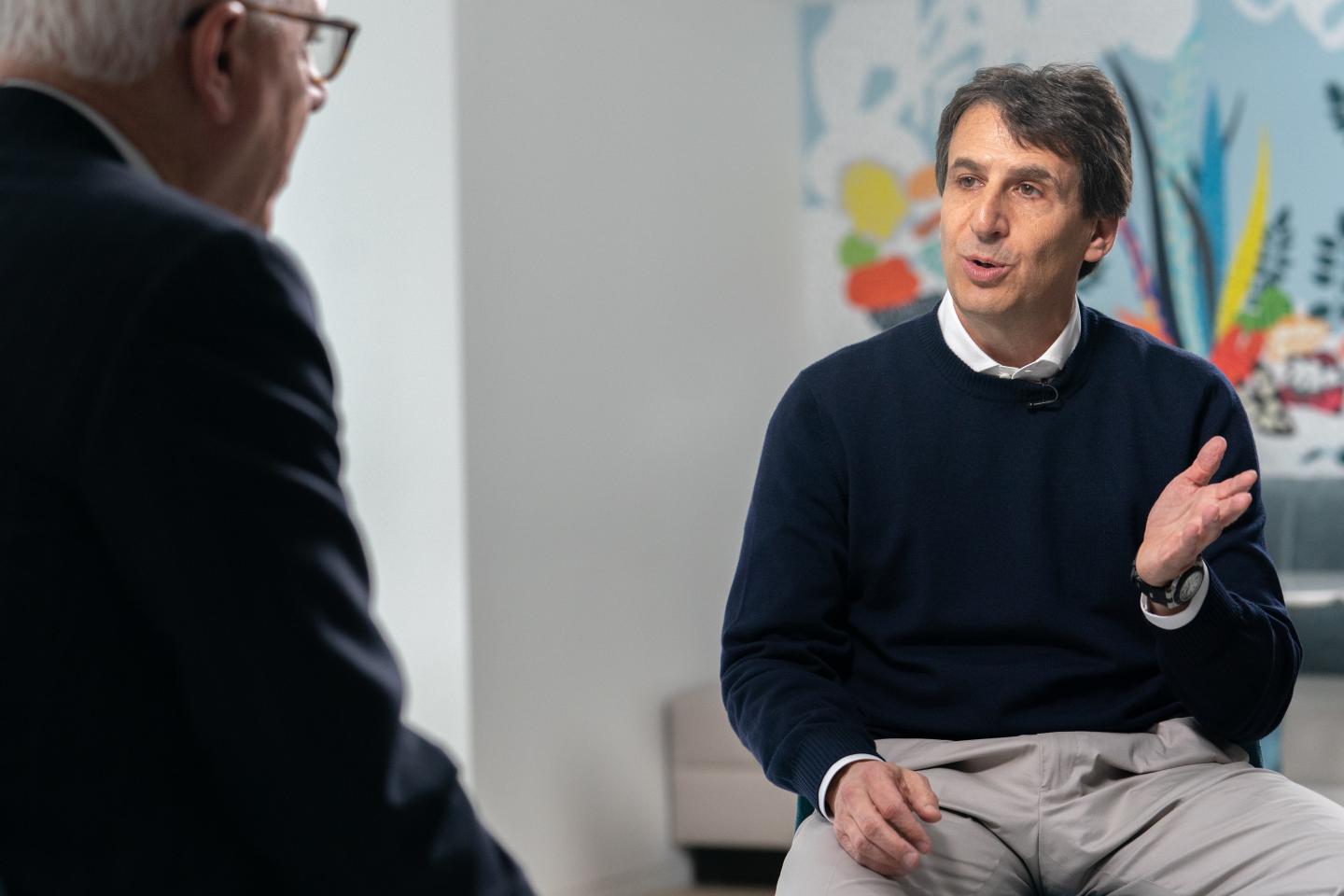 ‘We are apologizing for nothing’: Apollo CEO says private equity firm is leaning into the downturn