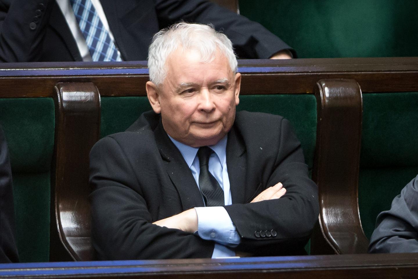Young women drinking too much is to blame for Poland’s low birth rate, complains ruling party’s leader