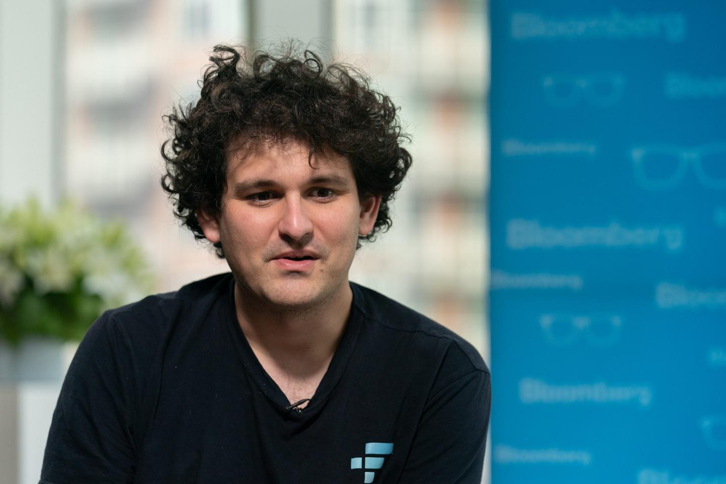 A hacker behind unauthorized FTX crypto withdrawals has been identified, says rival exchange Kraken
