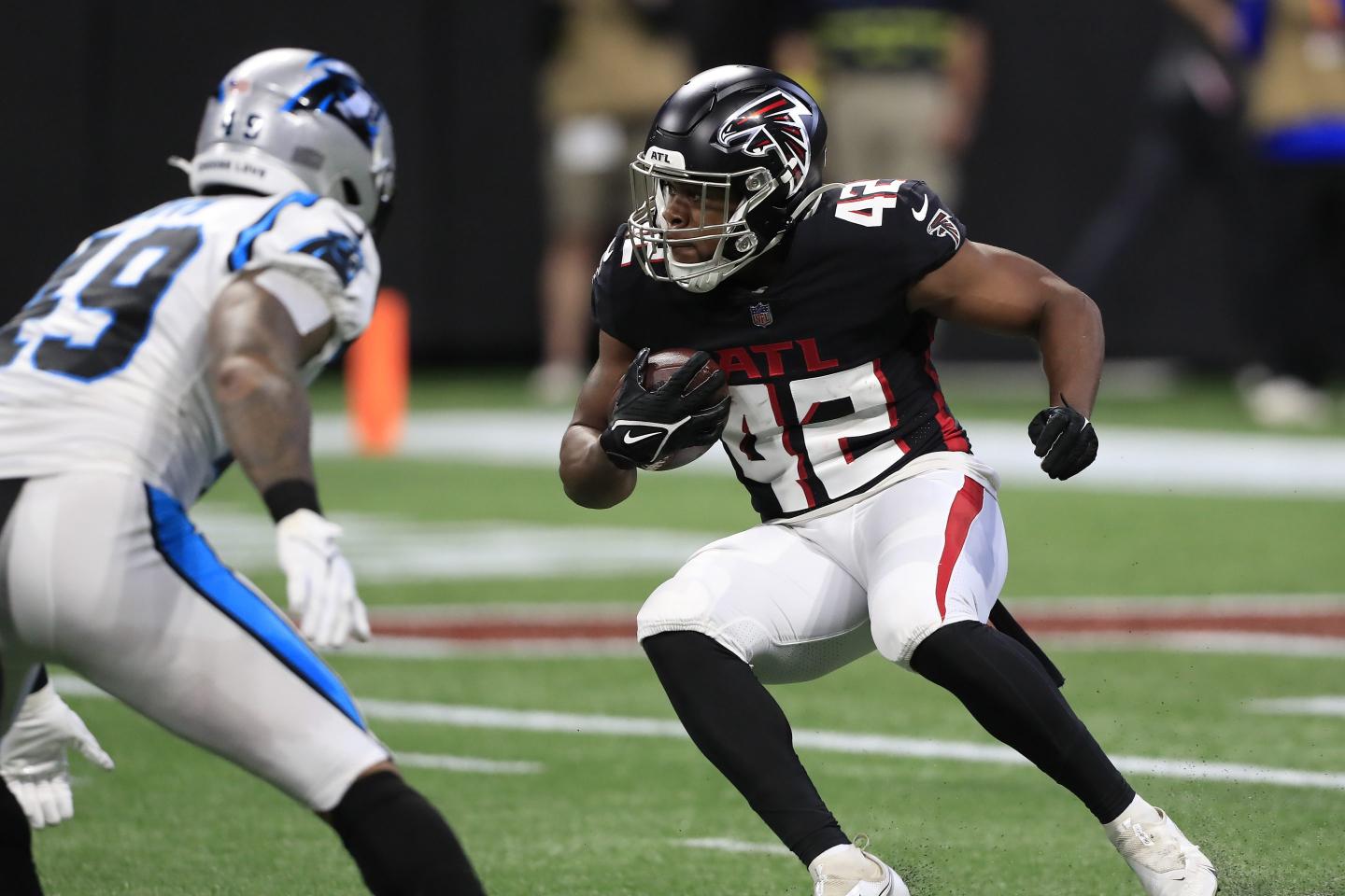 How to watch the NFL’s Thursday Night Football Week 10 online for free—and without cable