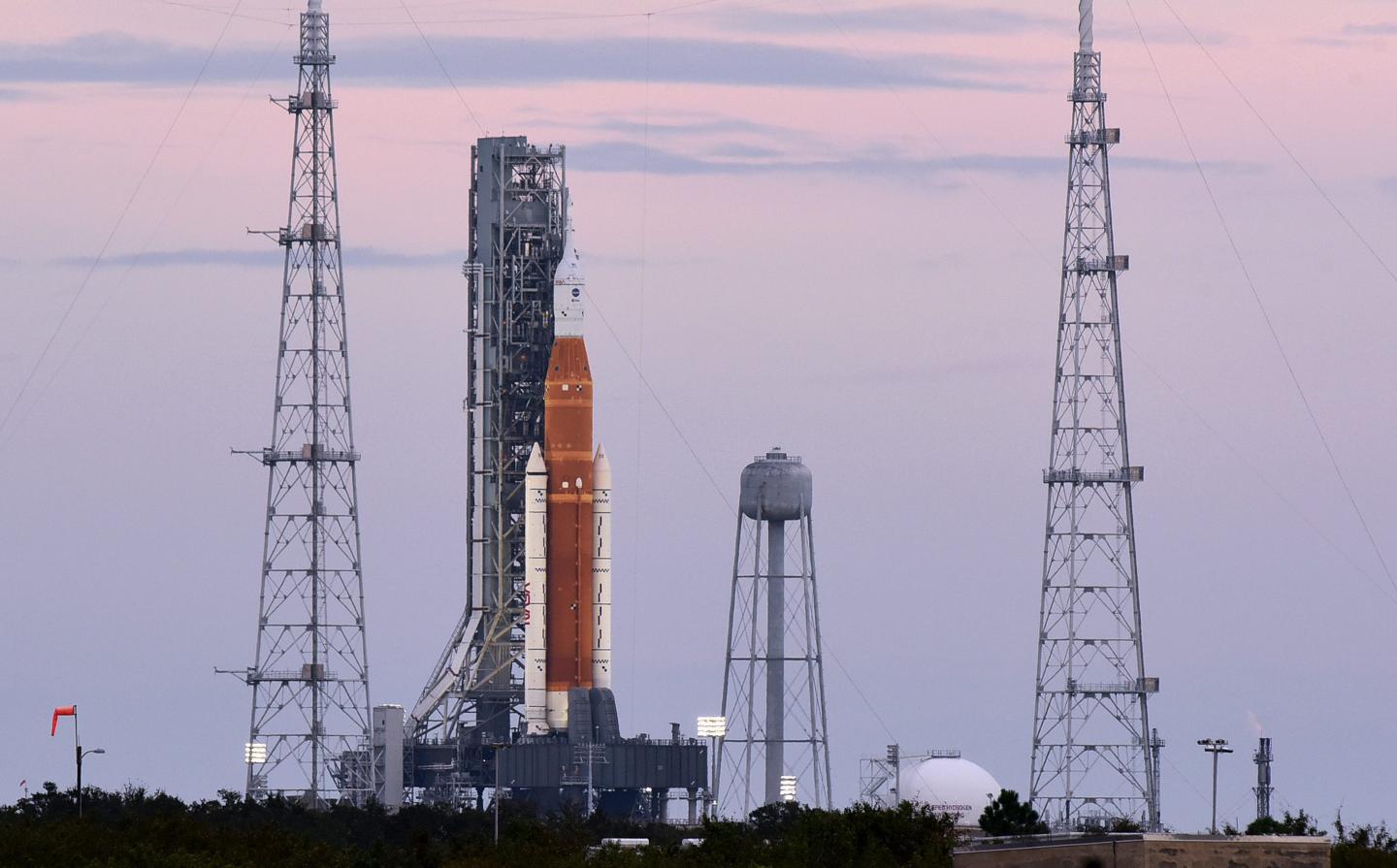 Photo of Artemis rocket.