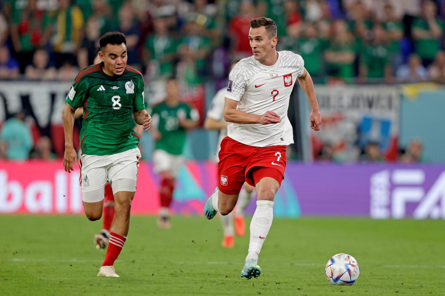 Photo of two players during a match.