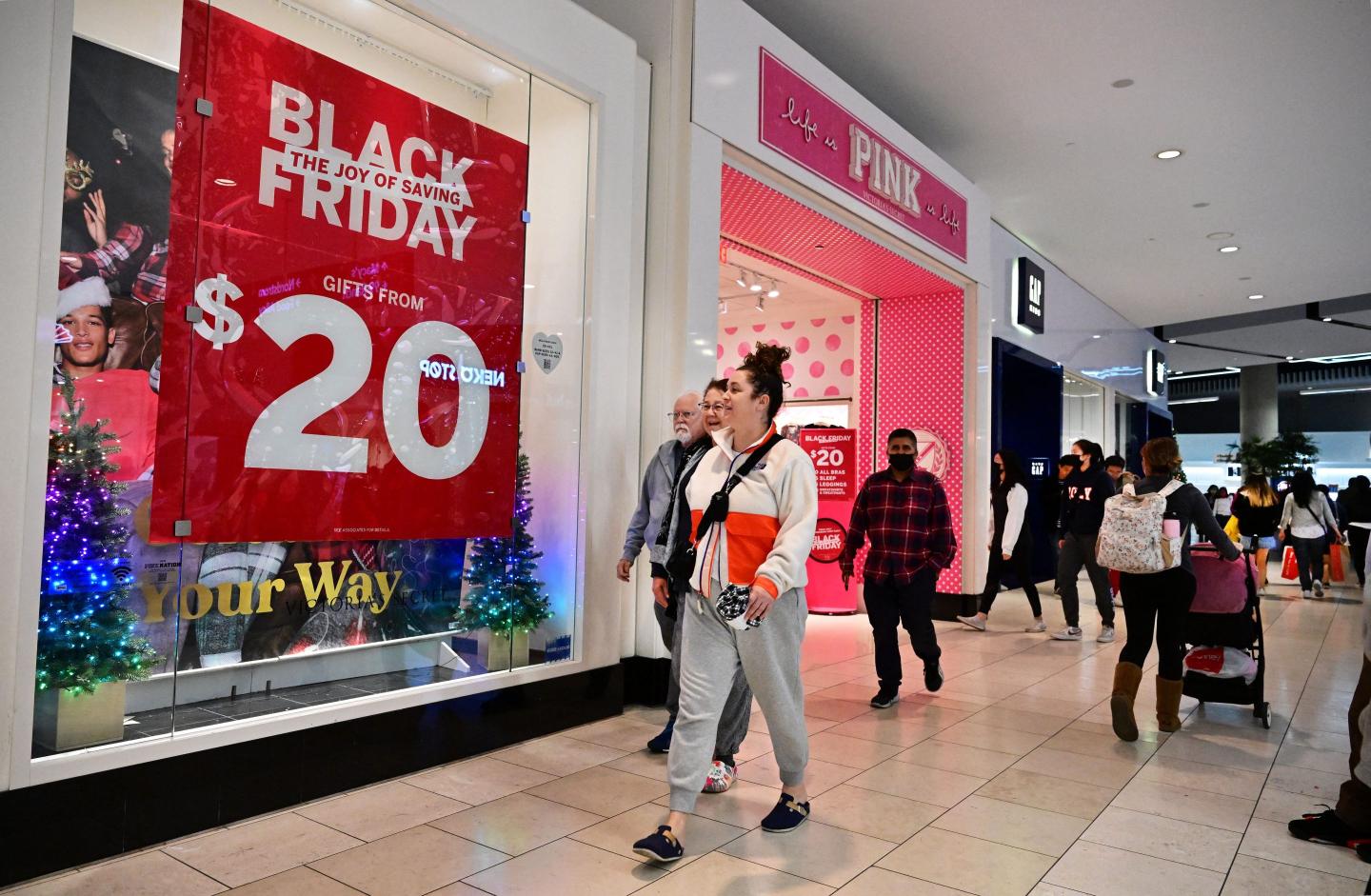 Black Friday shoppers at a mall in California