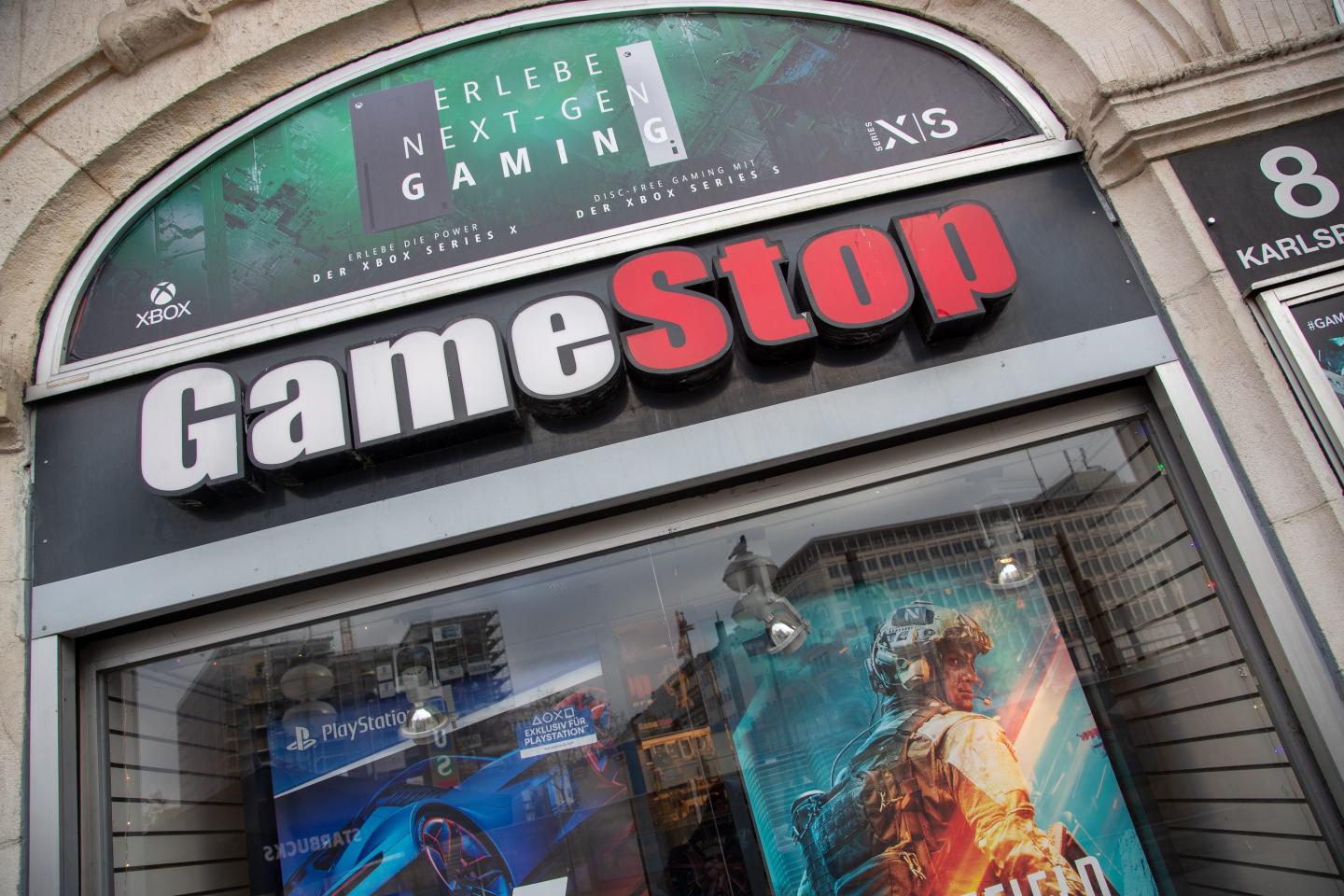 Photo of GameStop store.