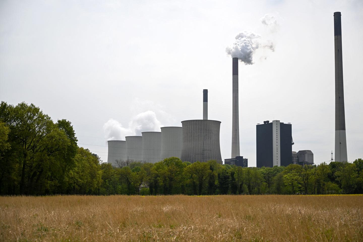 The EU just reached a deal to overhaul its carbon market to hit its 2030 climate goal—despite an ongoing energy crisis 