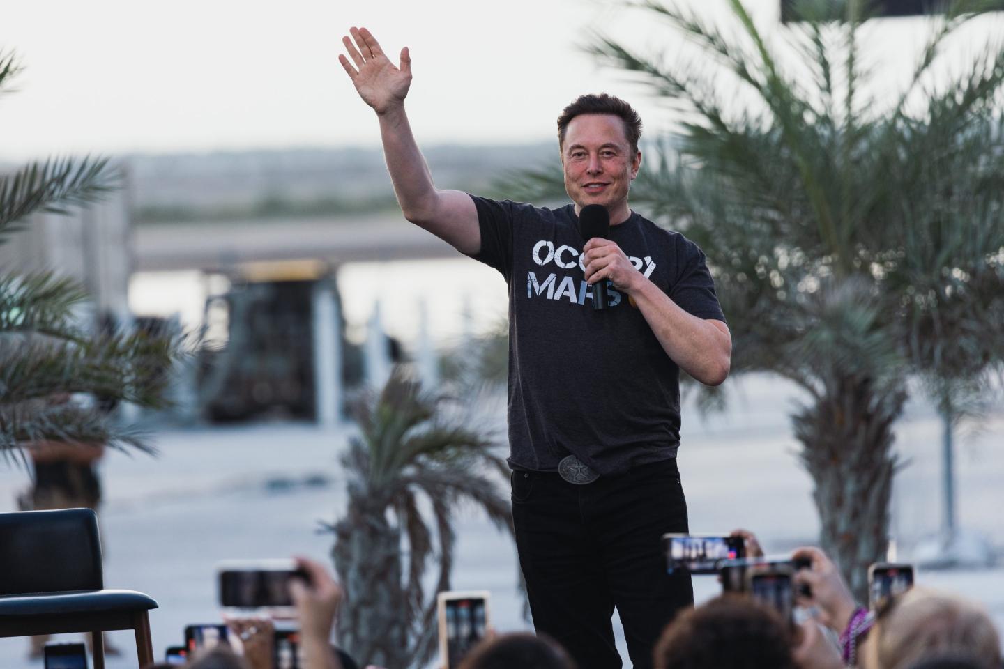 Photo of Elon Musk.