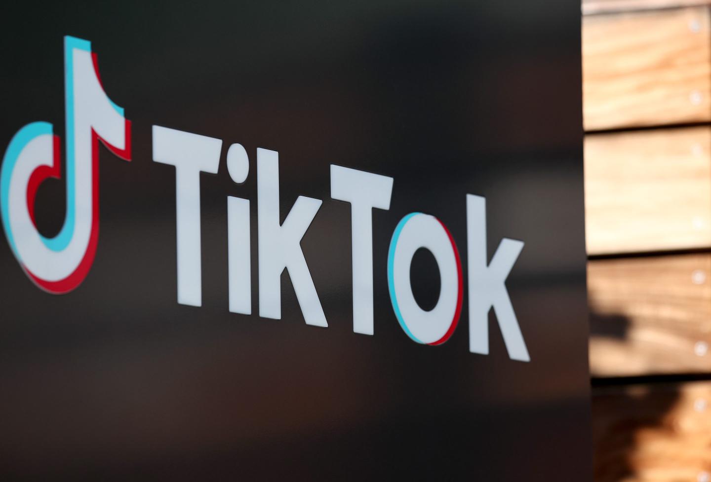 At least 14 U.S. states have passed executive orders banning TikTok from government computers and smartphones. 