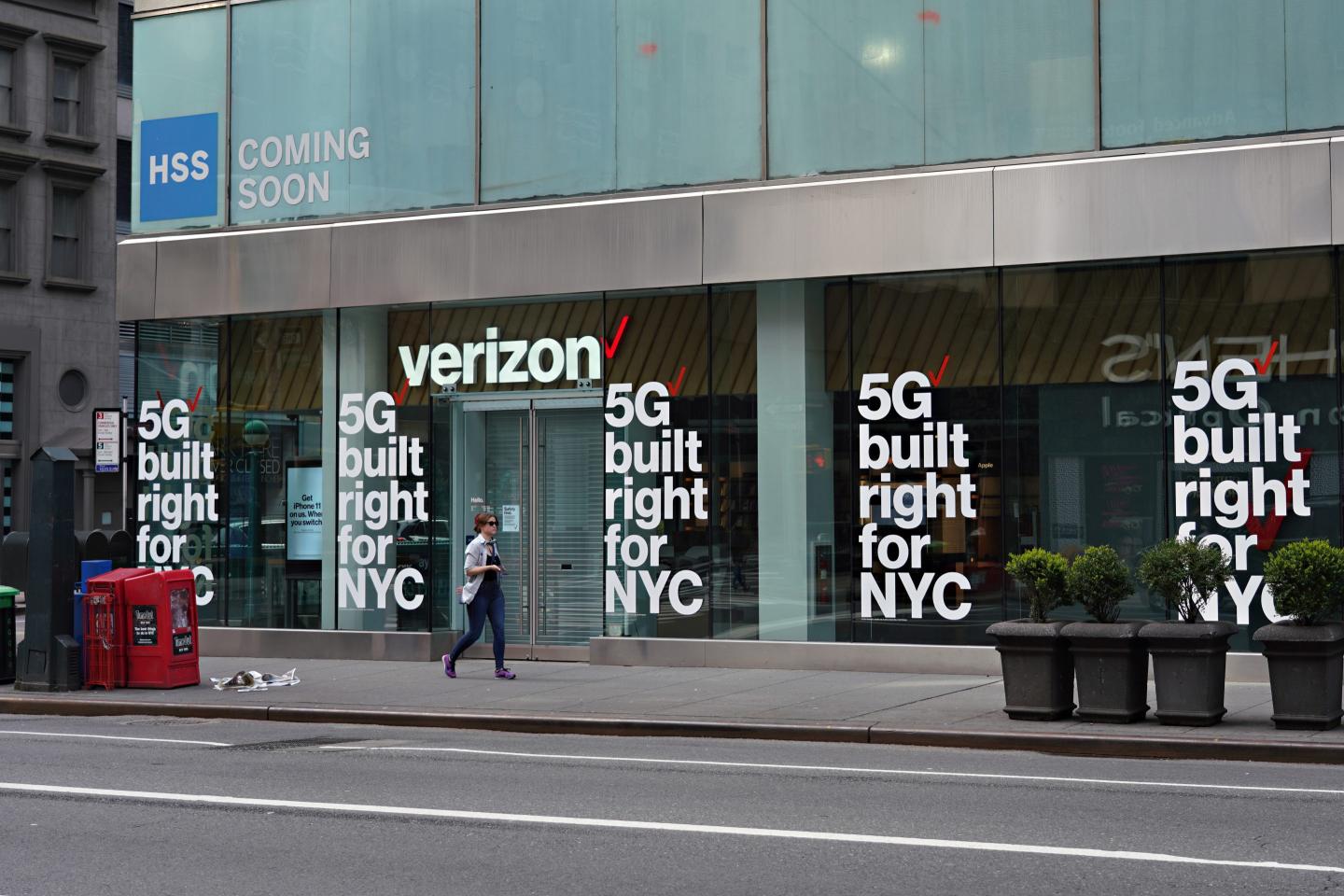 Verizon reshuffles corporate venture arm leadership amid companywide cost-cutting efforts