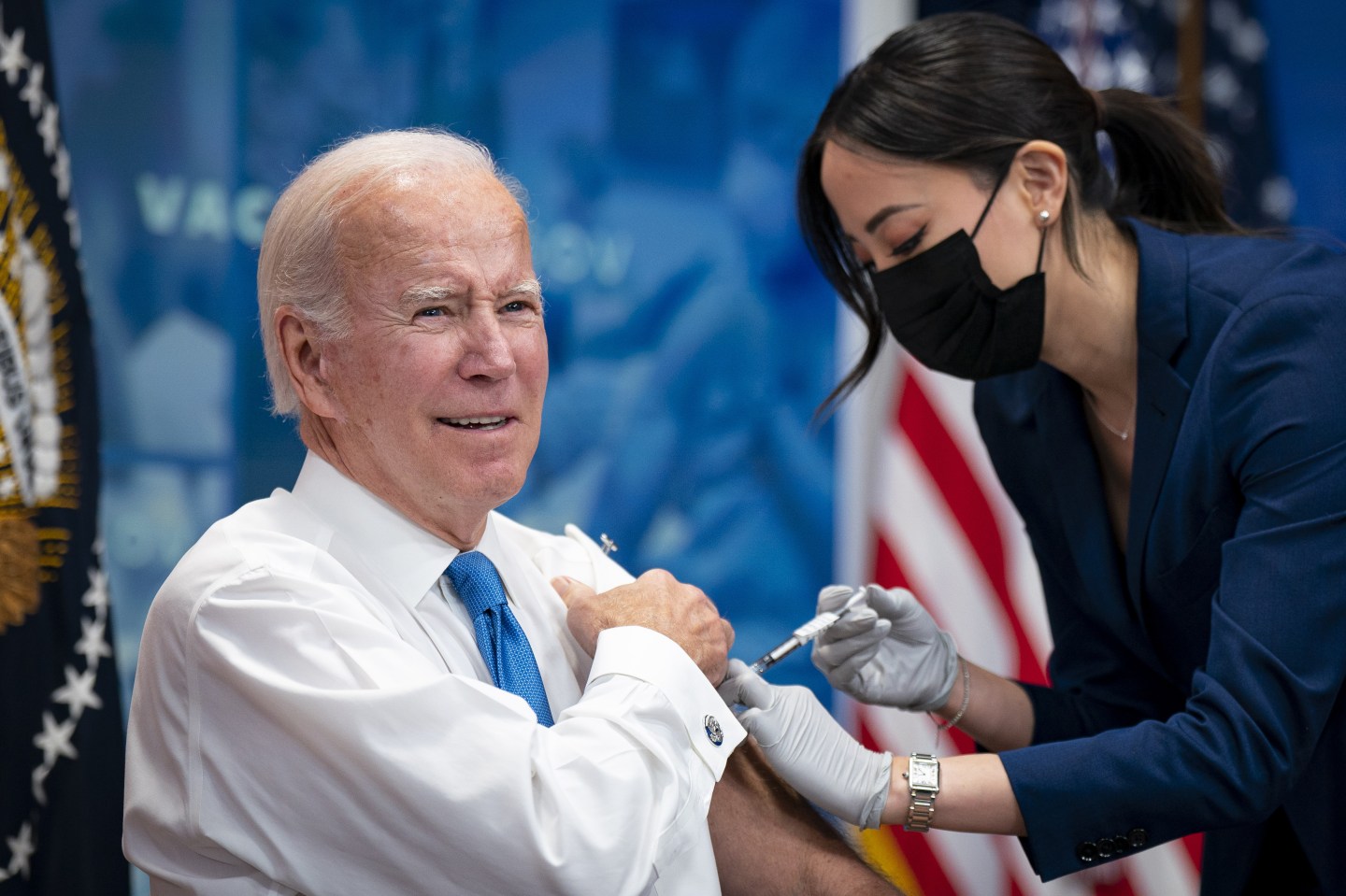 U.S. President Joe Biden receives a booster dose of the COVID-19 vaccine targeting the Omicron BA.4/BA.5 subvariants in the Eisenhower Executive Office Building in Washington, D.C., on Oct. 25.  The U.S. Food and Drug Administration is seeking to simplify the COVID vaccine regimen, potentially moving to annual boosters similar to those given for the flu, the federal agency said in a Monday report.