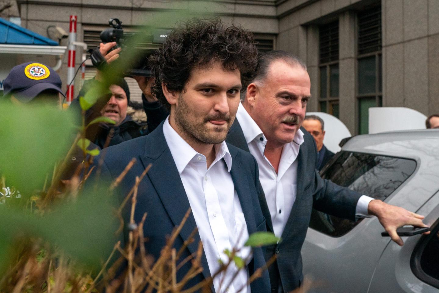 Sam Bankman-Fried set to appear in U.S. court Tuesday with not guilty plea widely expected